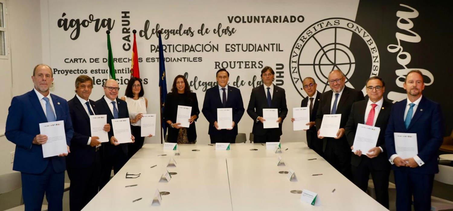 Junta y universidades firman un convenio para la coordinación de la atención a la discapacidad
